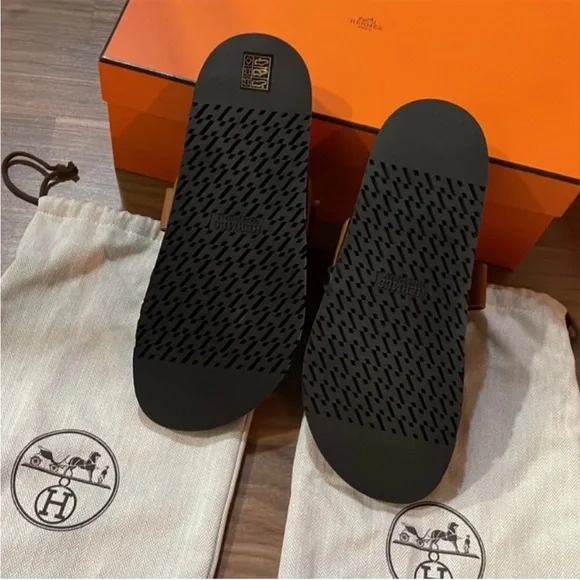 Hermes Chypre Sandals - NEW &AUTHENTIC! Size EU 40